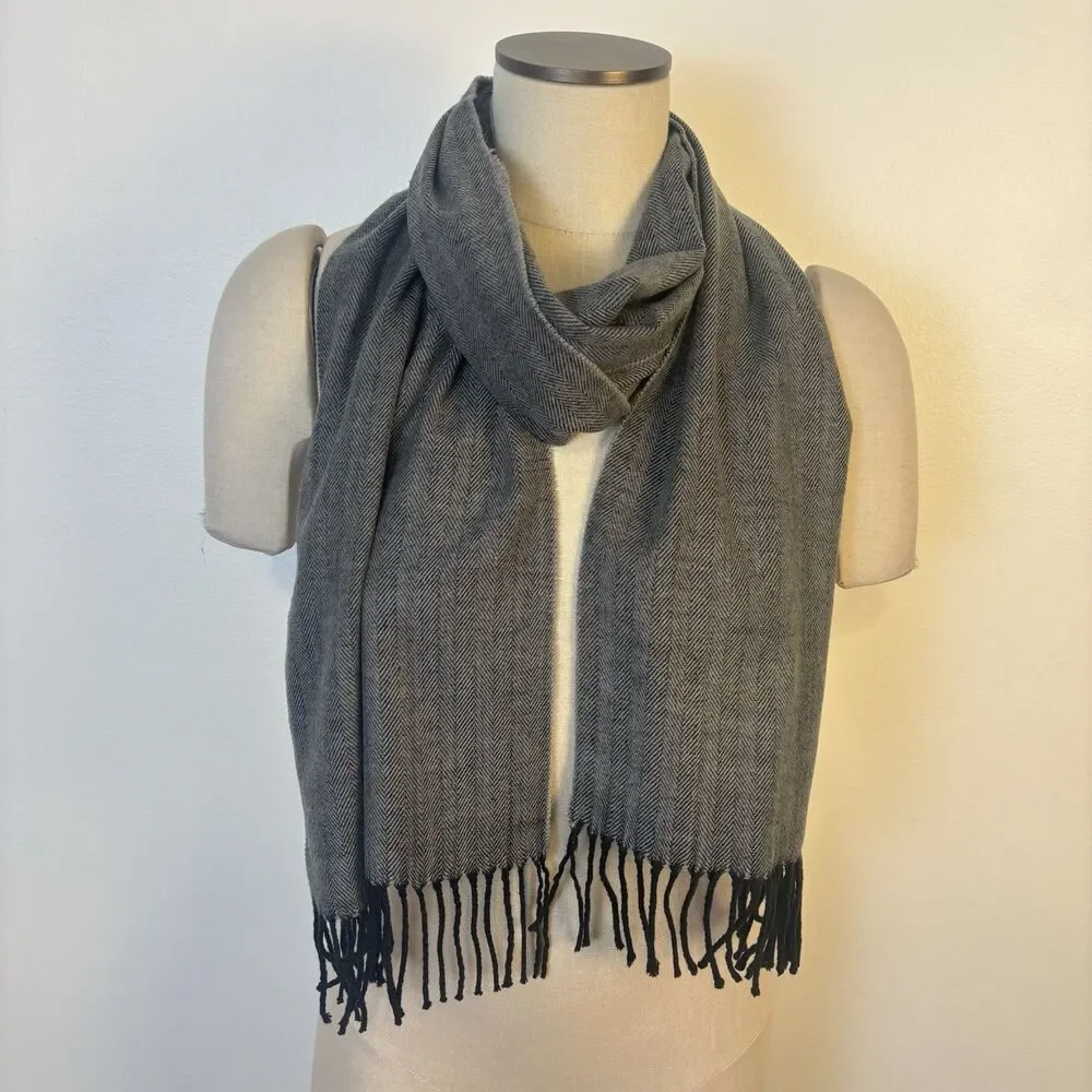 Italy Design Womens Scarf Rectangle Black Gray Cashmere Blend Fringe Hem
